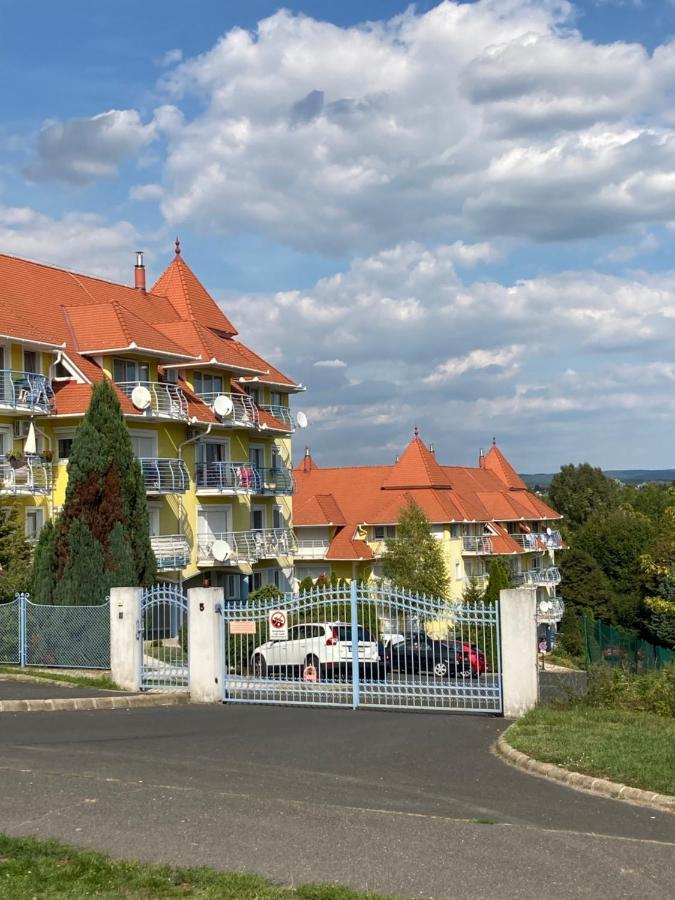Libellula Apartman Héviz Zewnętrze zdjęcie